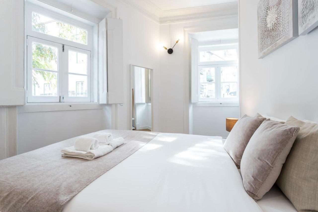 Alfama Tale Four-Bedroom Apartment W/ River View - By Lu Holidays Lizbona Zewnętrze zdjęcie